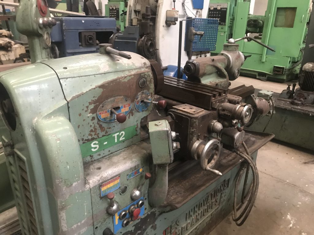 Automatic turning Lathe Les Innovation