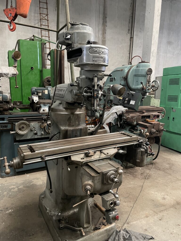 milling vertical Bridgeport