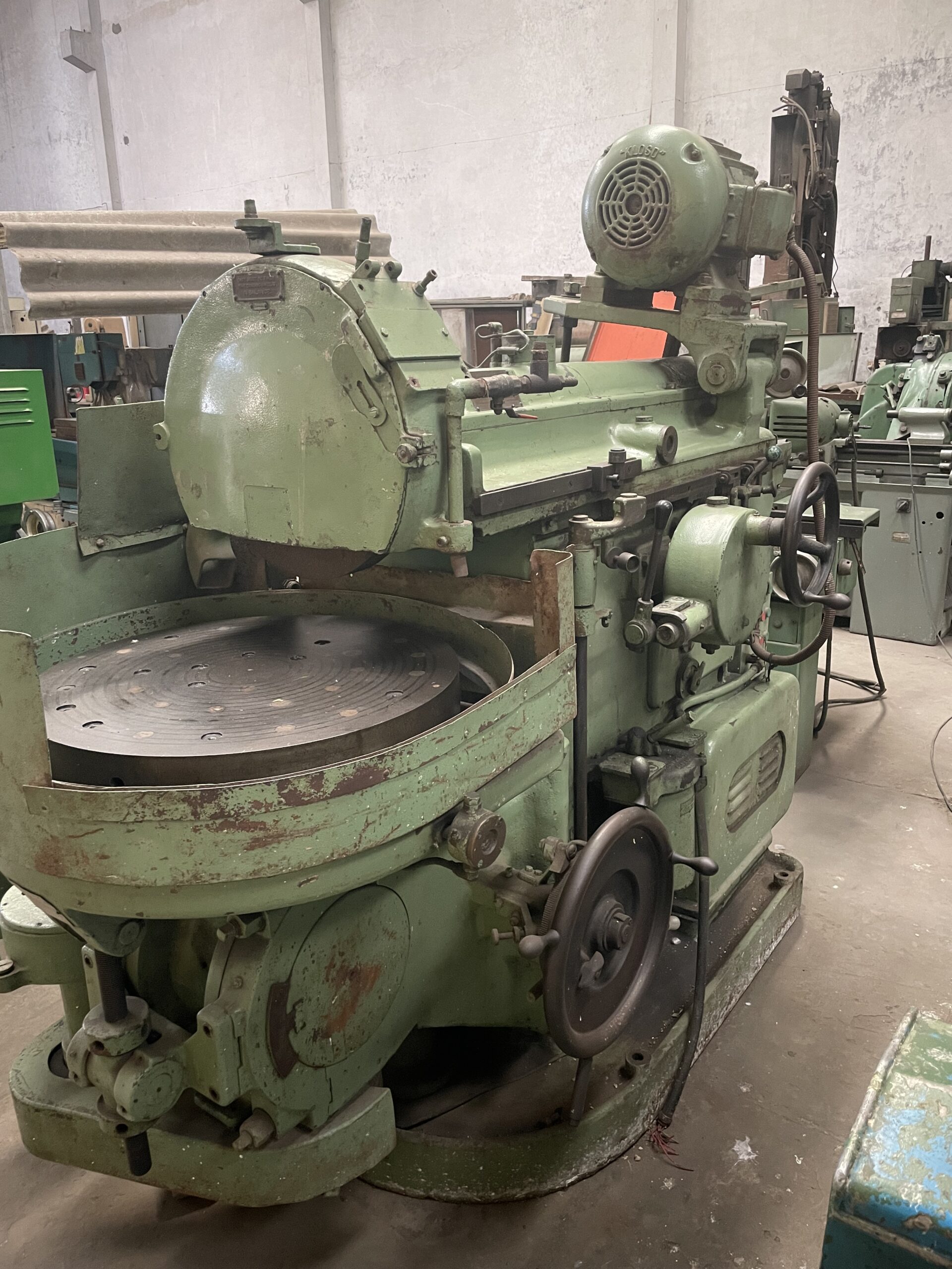 Rotary grinding machine Churchill